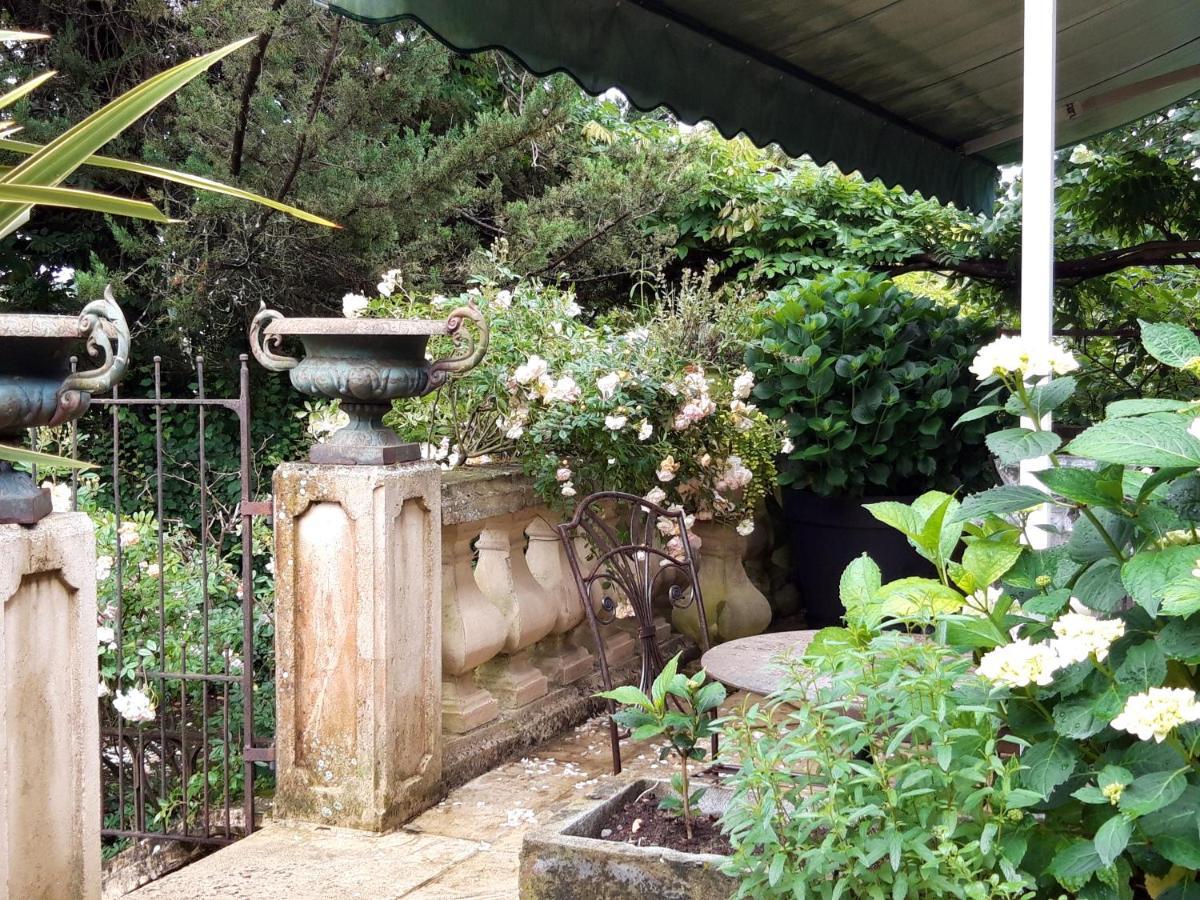 Bed and Breakfast Le Pouy Termes-d'Armagnac Exterior foto
